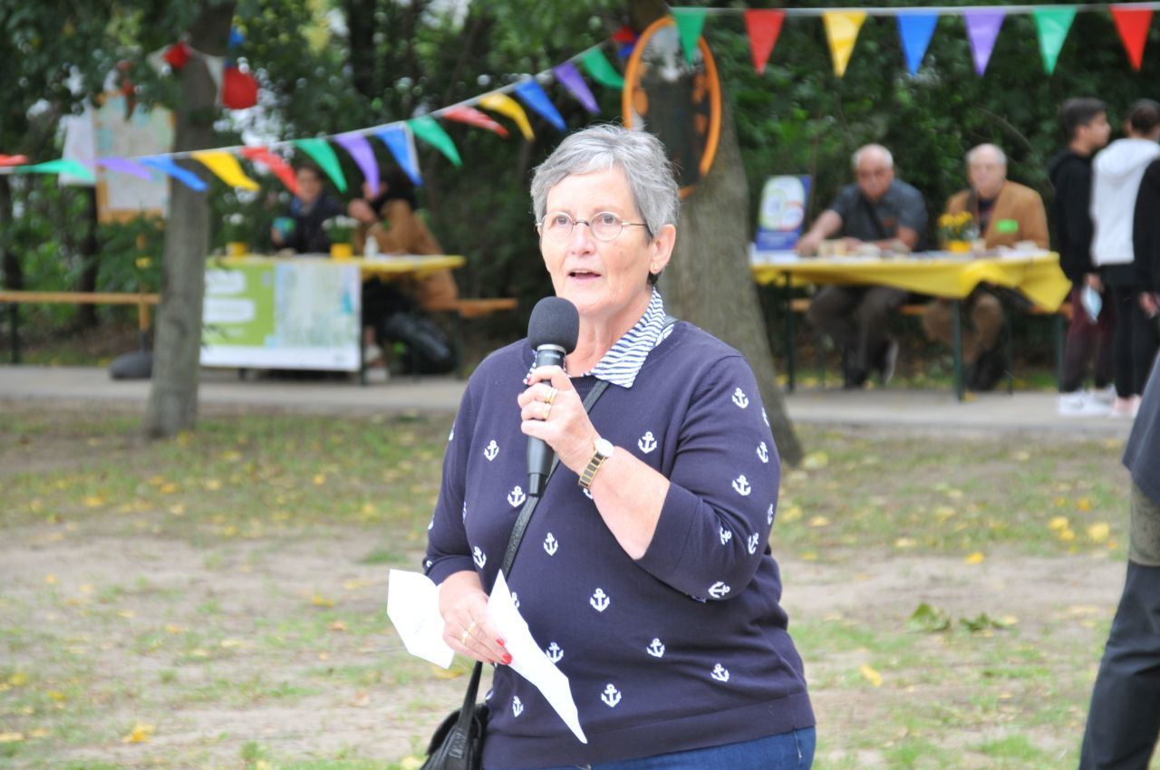 Einweihung Vorplatz des Bruno-Baum-Grünzugs - Ansprache von Bezirksbürgermeisterin Dagmar Pohle