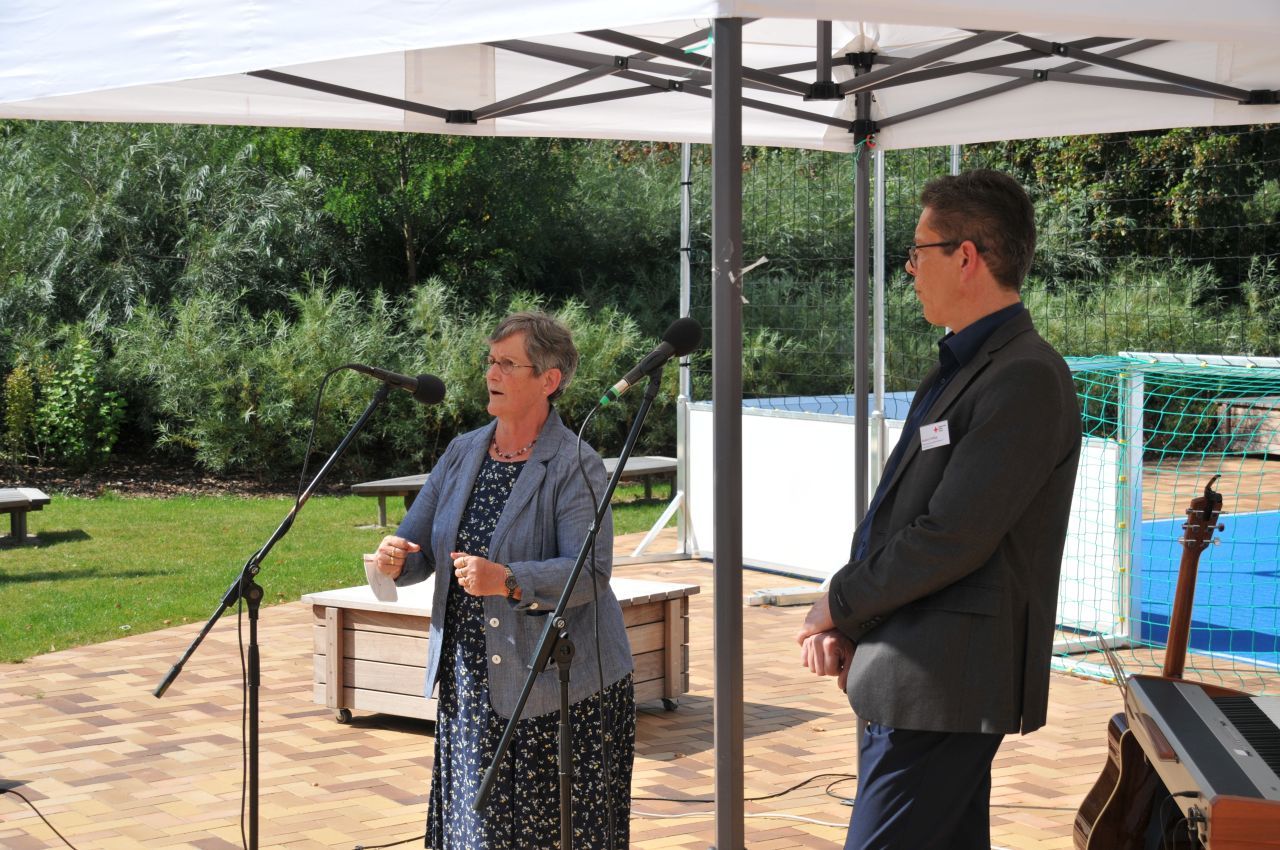 Eröffnung der Außenfläche im DRK Kinder-, Jugend-, Familien- und Nachbarschaftszentrum - Ansprache Bezirksbürgermeisterin Dagmar Pohle