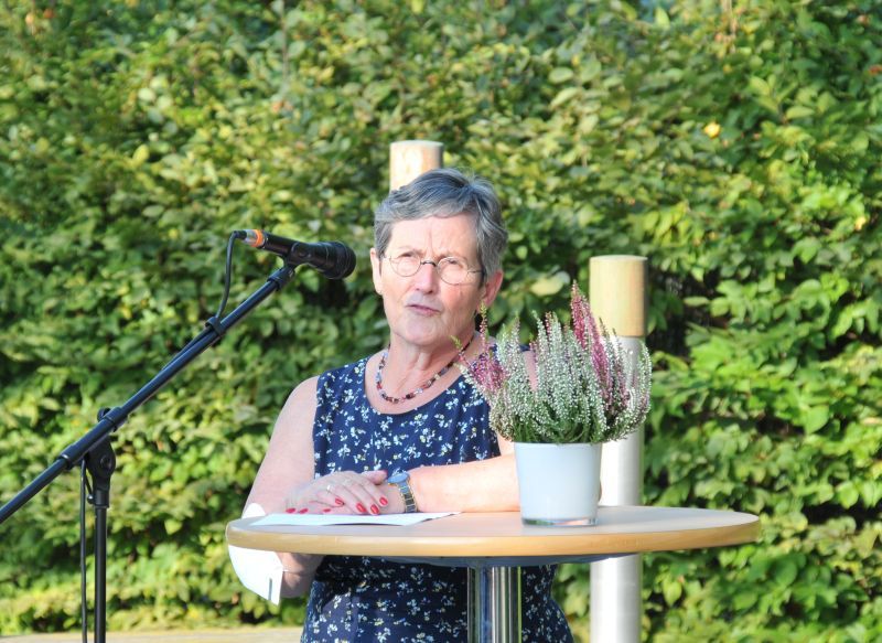 Eröffnung des 'Bildungshaus am Kienberg' - Grußwort Dagmar Pohle, Bezirksbürgermeisterin und Schirmherrin des Alpha-Bündnisses Marzahn-Hellersdorf
