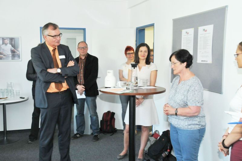 Eröffnung JobCafé Rhinstraße Ansprache Dagmar Pohle, Bezirksbürgermeisterin
