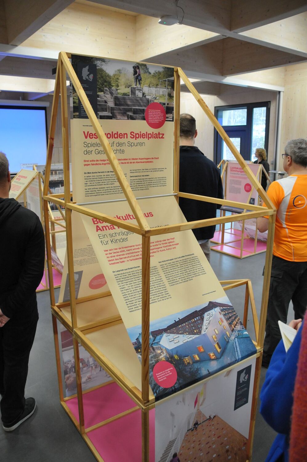 Ausstellung "Lebenswerte Stadt - 28x Stadtentwicklung in Dänemark" - Ausstellungsplakate - Beispiele