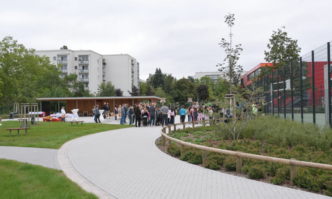 Übergabe der Sportfreianlage der Pusteblume-Grundschule - Feierliche Übergabe