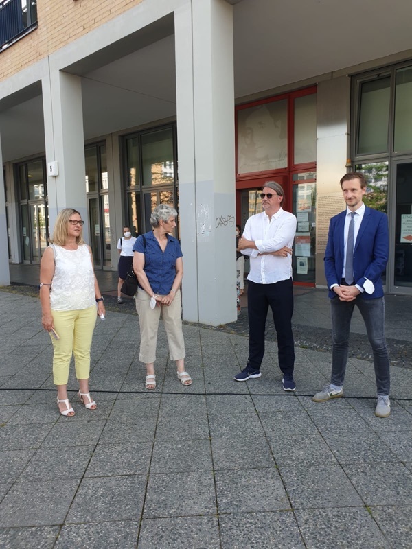 Kiezspaziergang mit Senator Geisel und Bezirksstadtrat Lemm im Juni 2021 - Alice-Salomon-Platz