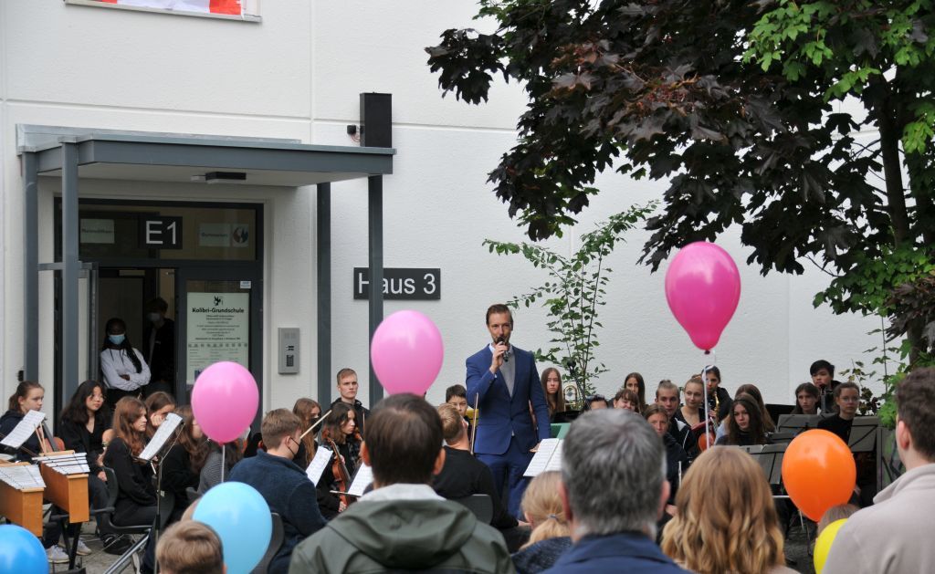 Übergabe der sanierten Mobilen Unterrichtsräume des Melanchthon-Gymnasiums - Ansprache Gordon Lemm q