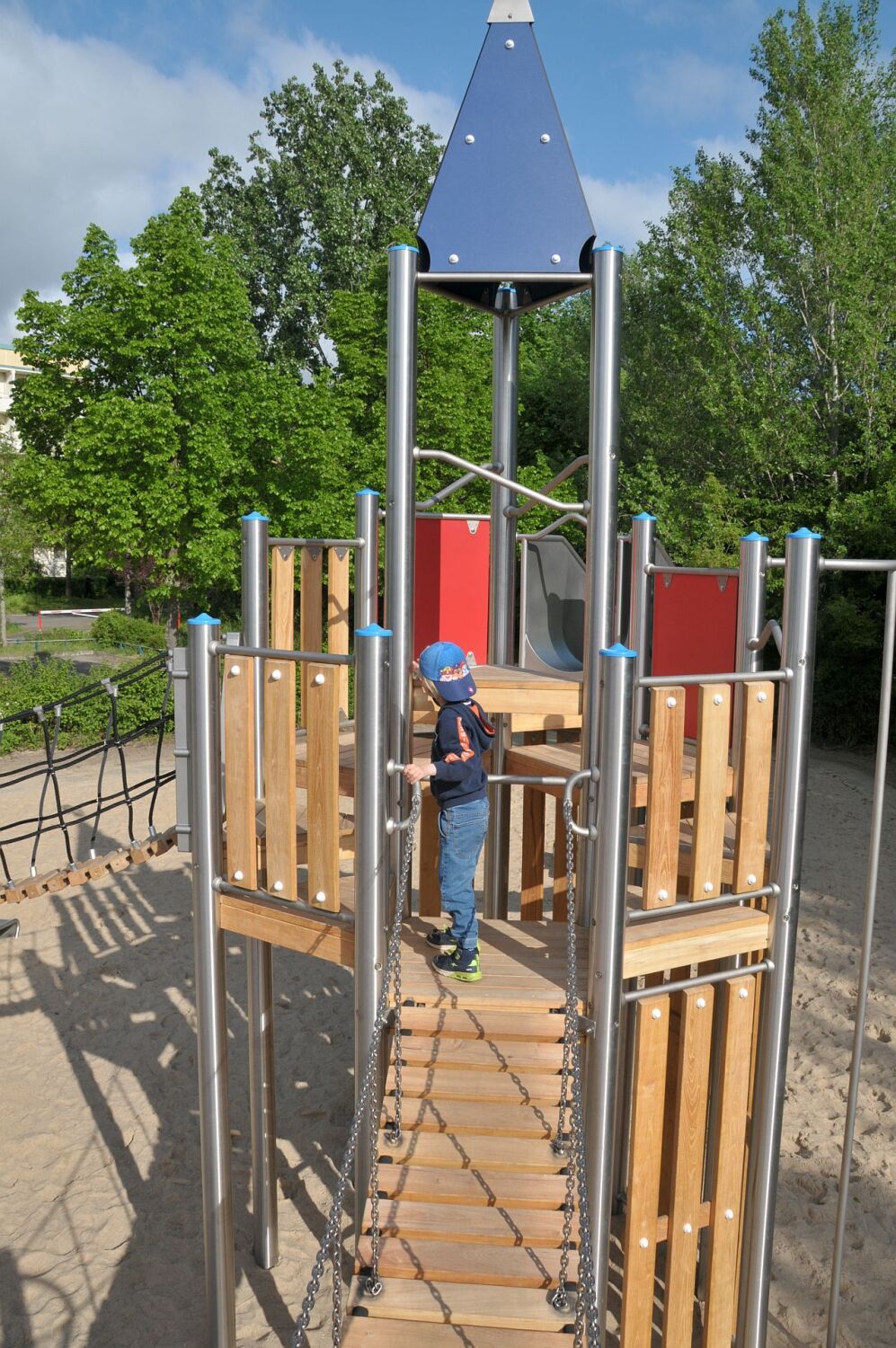 Wiedereröffnung Spielplatz Zerbster Straße - Der Turm