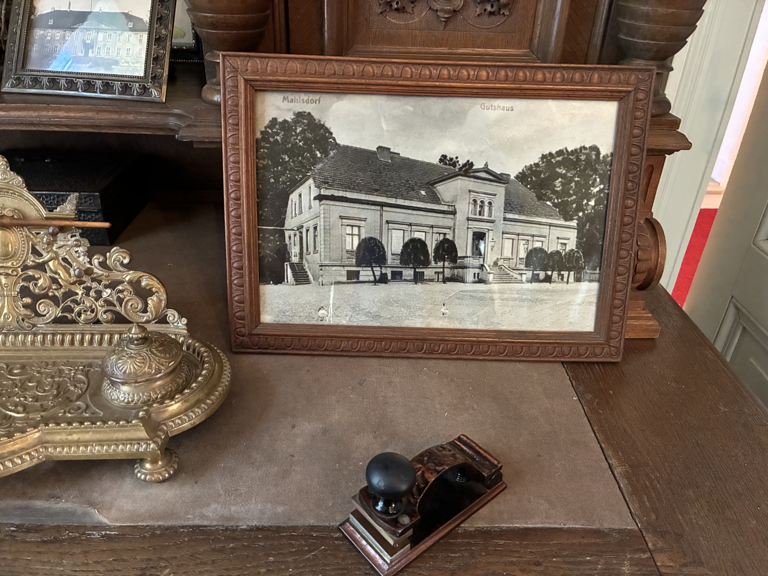 Gründerzeitmuseum Mahlsdorf | Foto auf Schreibtisch