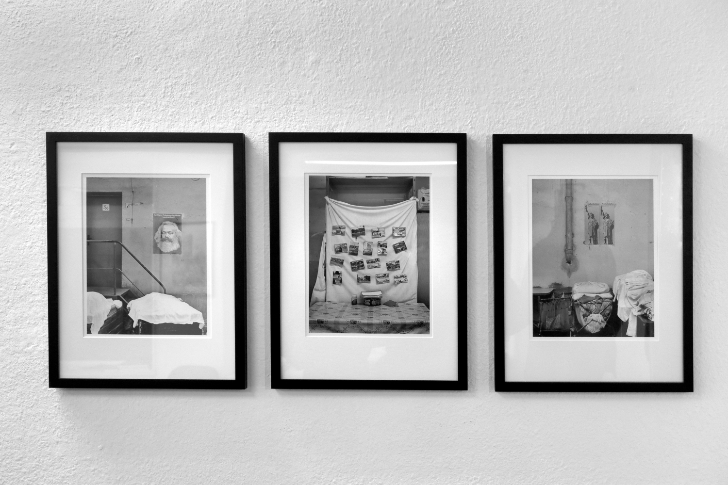 An den Rändern taumelt das Glück, Teil 2, Ausstellungsansicht, 2024, neue Gesellschaft für bildende Kunst (nGbK)