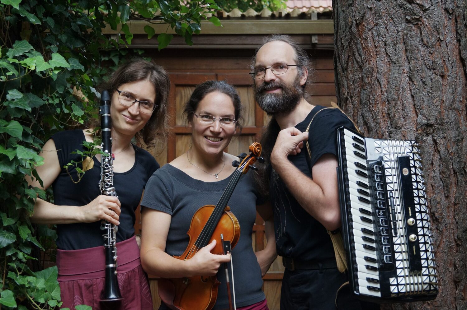 Musikertrio "NACHES"
