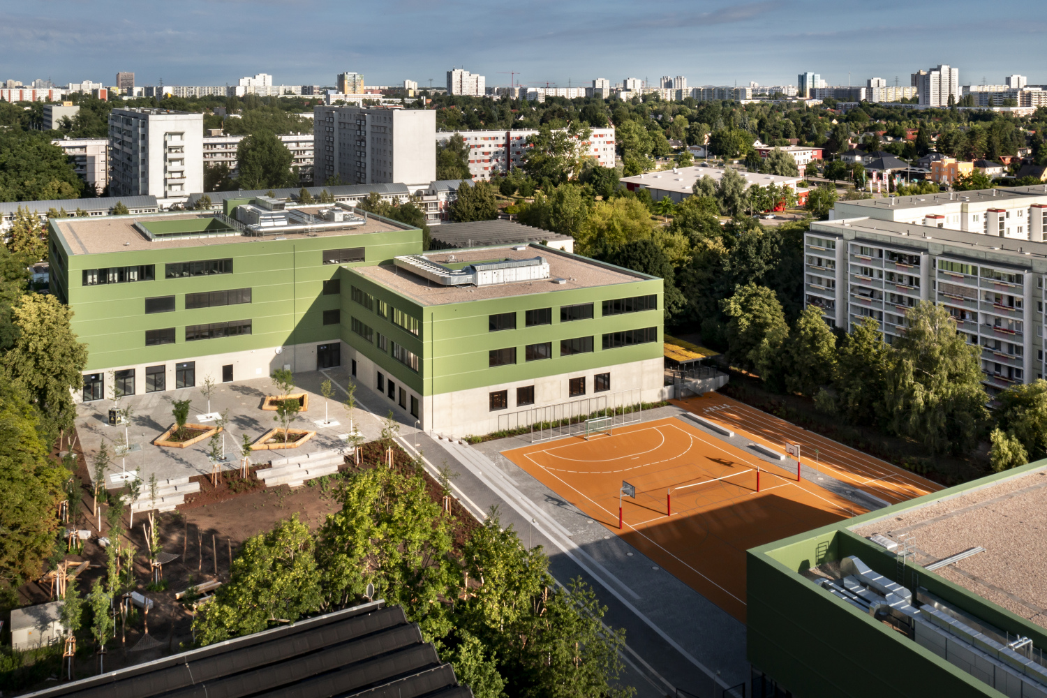 ISS Garzauer Straße