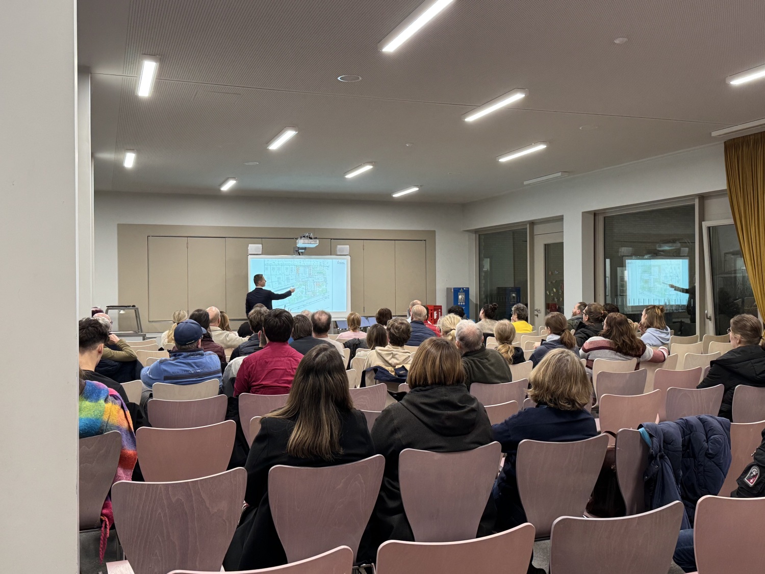 Informationsveranstaltung Schulneubau Haltoner Str.