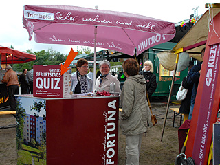 Quizstand mit Schirm