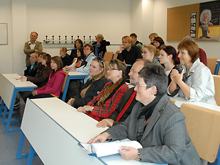 Aula des Sartre-Gymnasiums