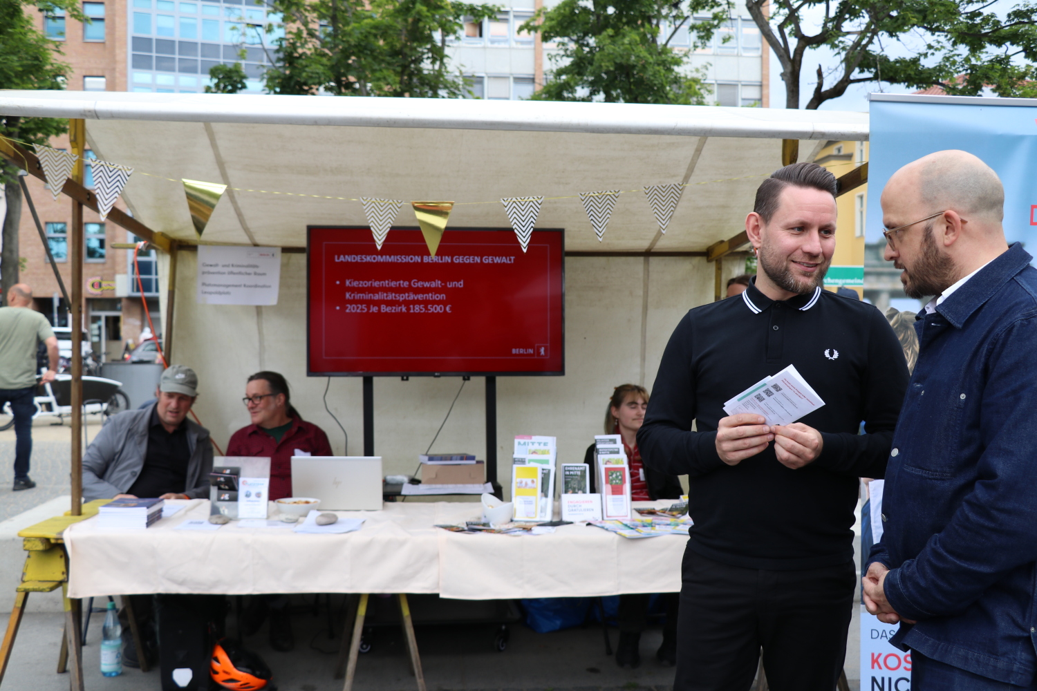 Stand der Landeskommission gegen Gewalt
