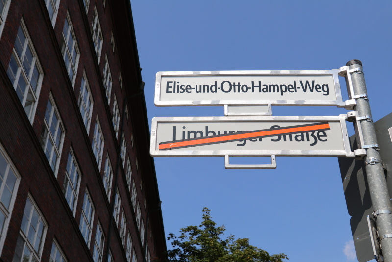 Elise_und_Otto_Hampel_Strassenschild