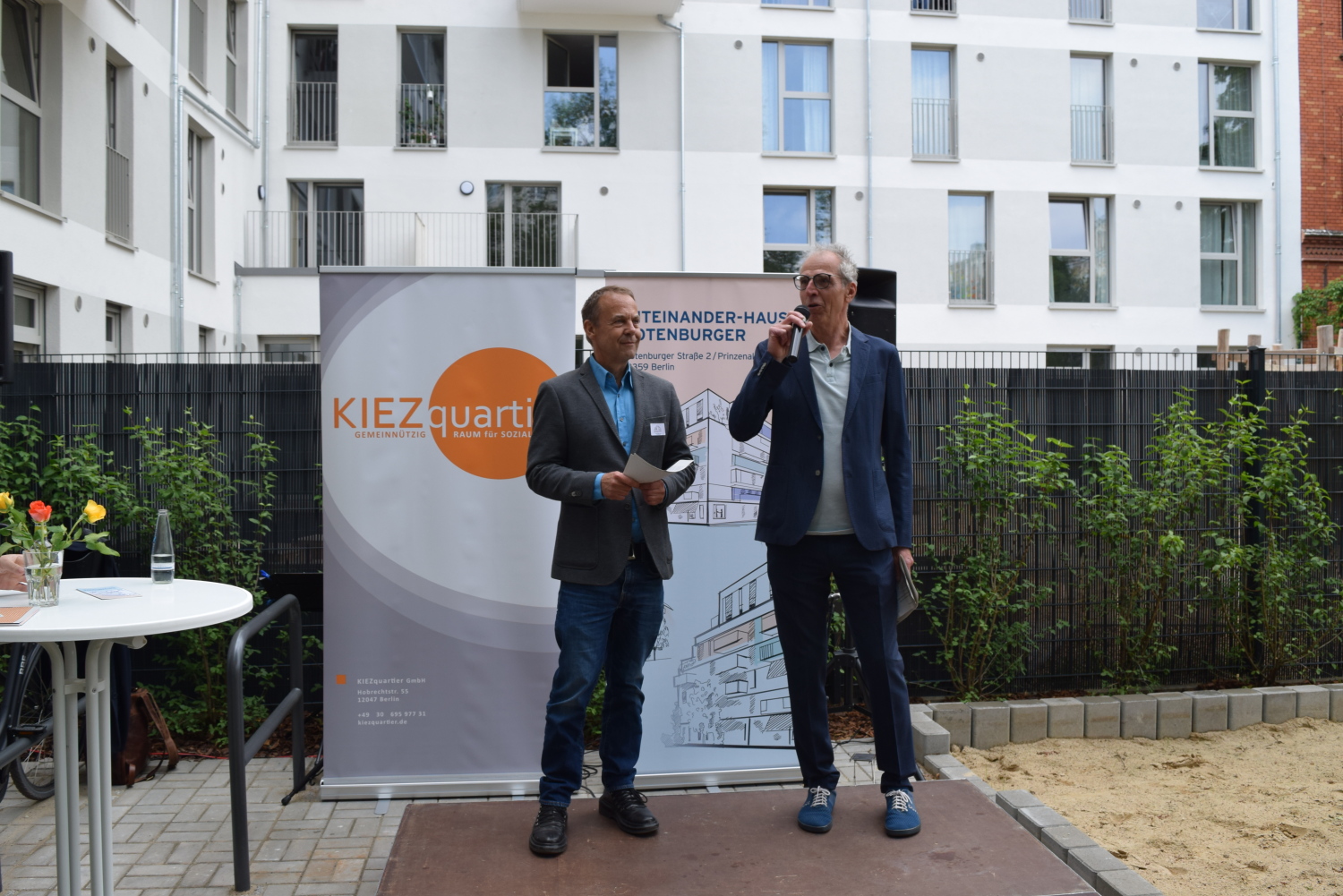 Stefan Lutz (l.) und Stefan Zenker hatten die Idee zum Miteinander-Haus. Sie sind Geschäftsführer die Kiezquartier gGmbH.