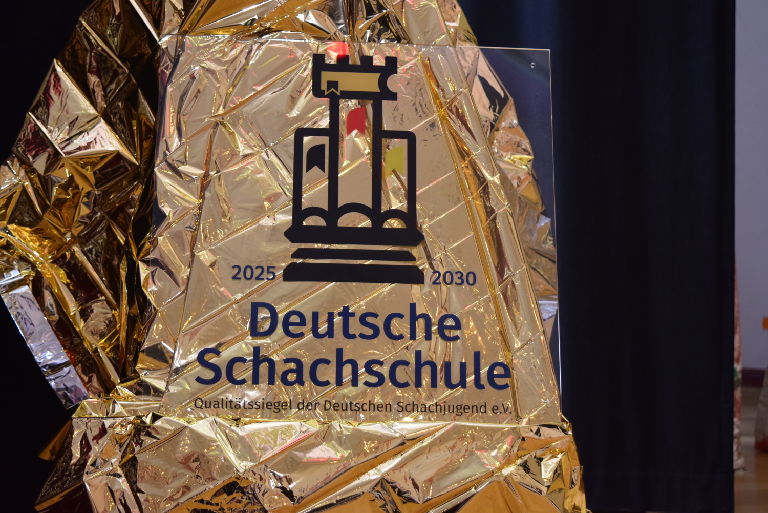 Das Qualitätssiegel wird demnächst den Eingang der Andersen-Grundschule zieren.