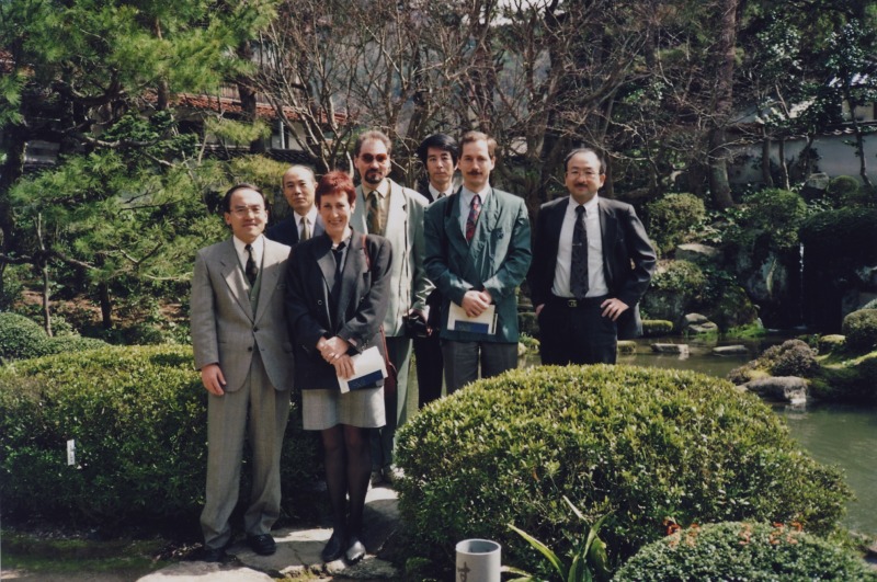 (2) Die Delegation aus Berlin Mitte zusammen mit den japanischen Gastgebern