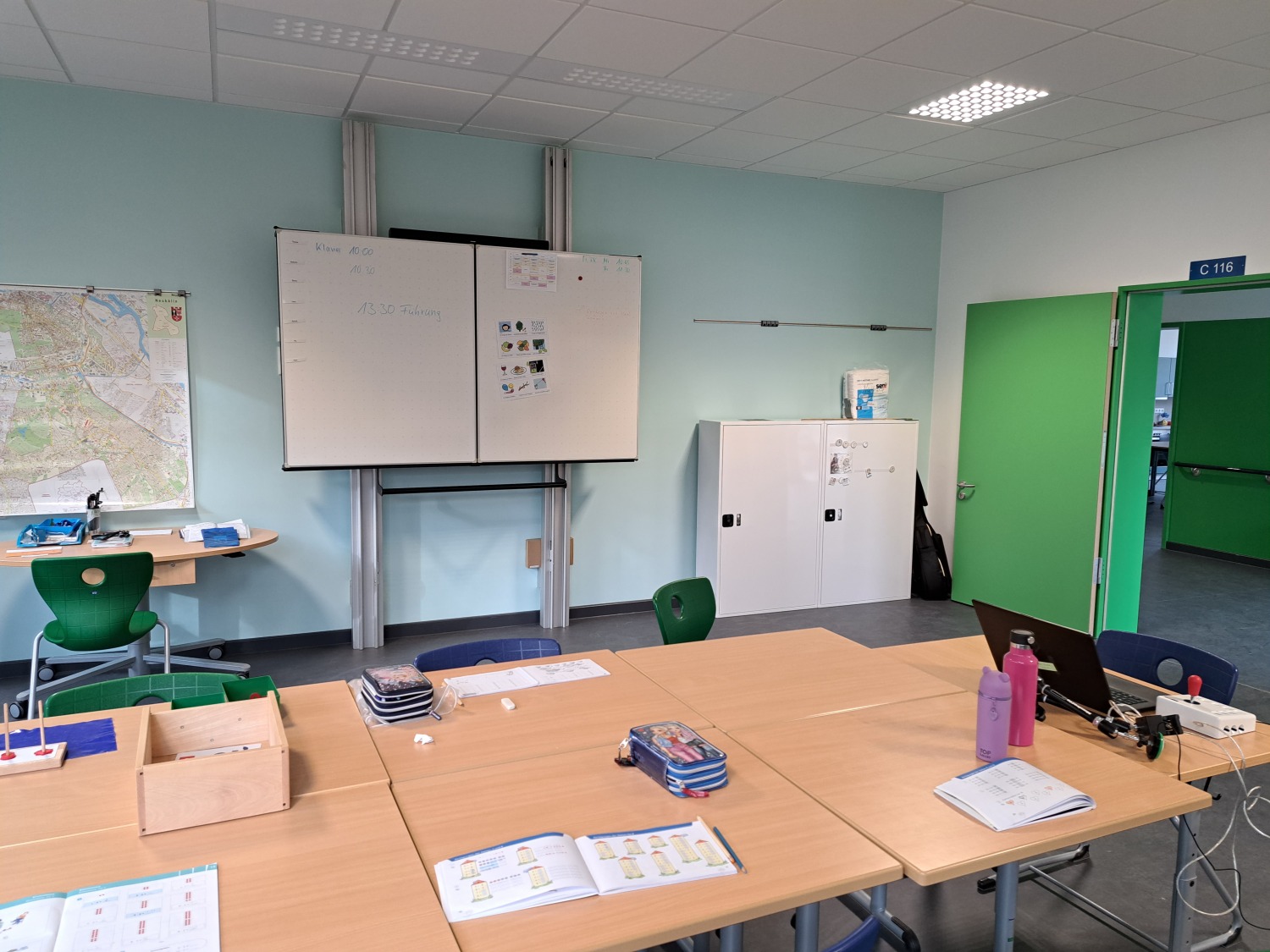 Klassenraum im MEB der Schillingschule.jpg