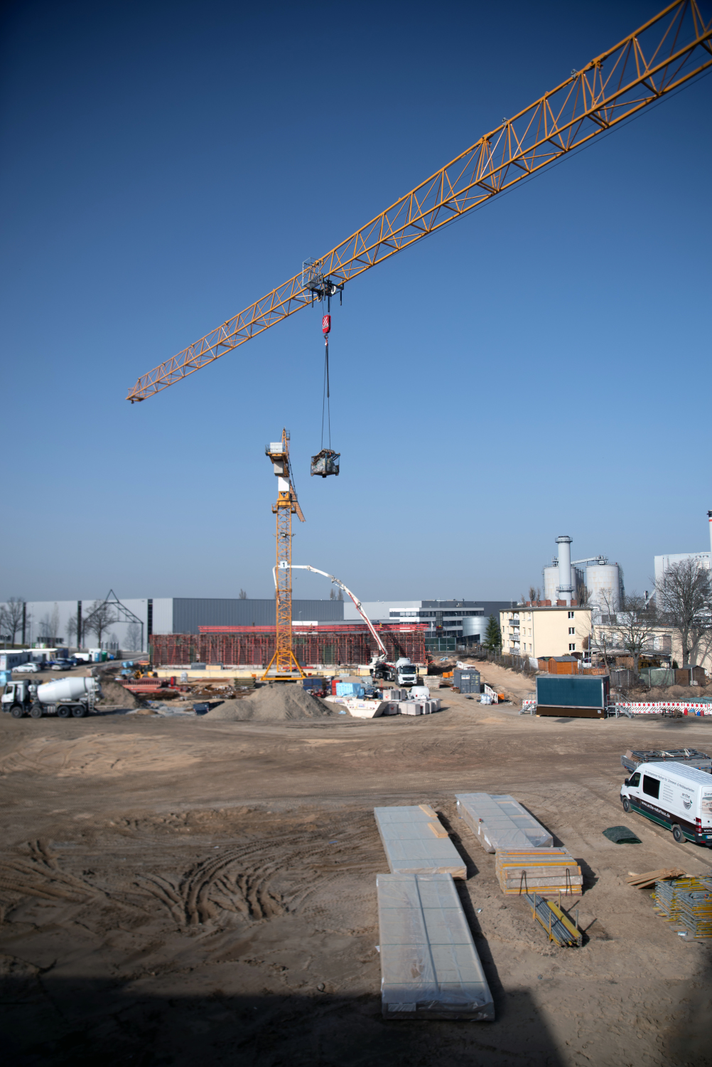 Blick von oben von der Baustelle der Clay-Schule in Neukölln