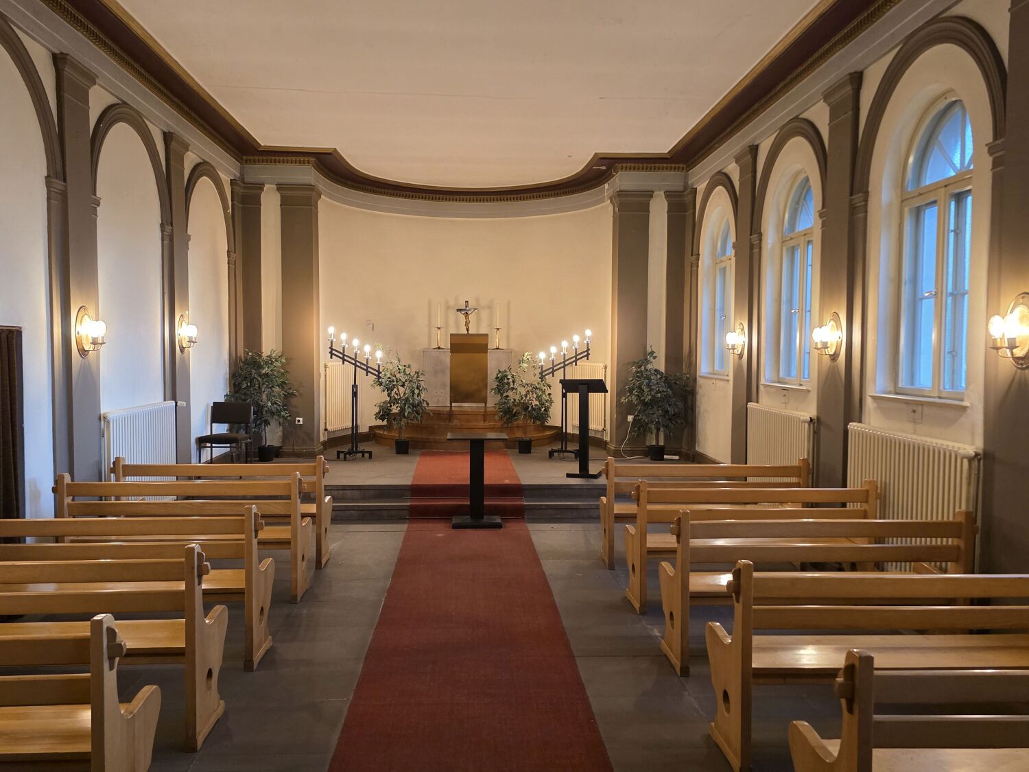 Buschkrugallee - Feierhalle innen