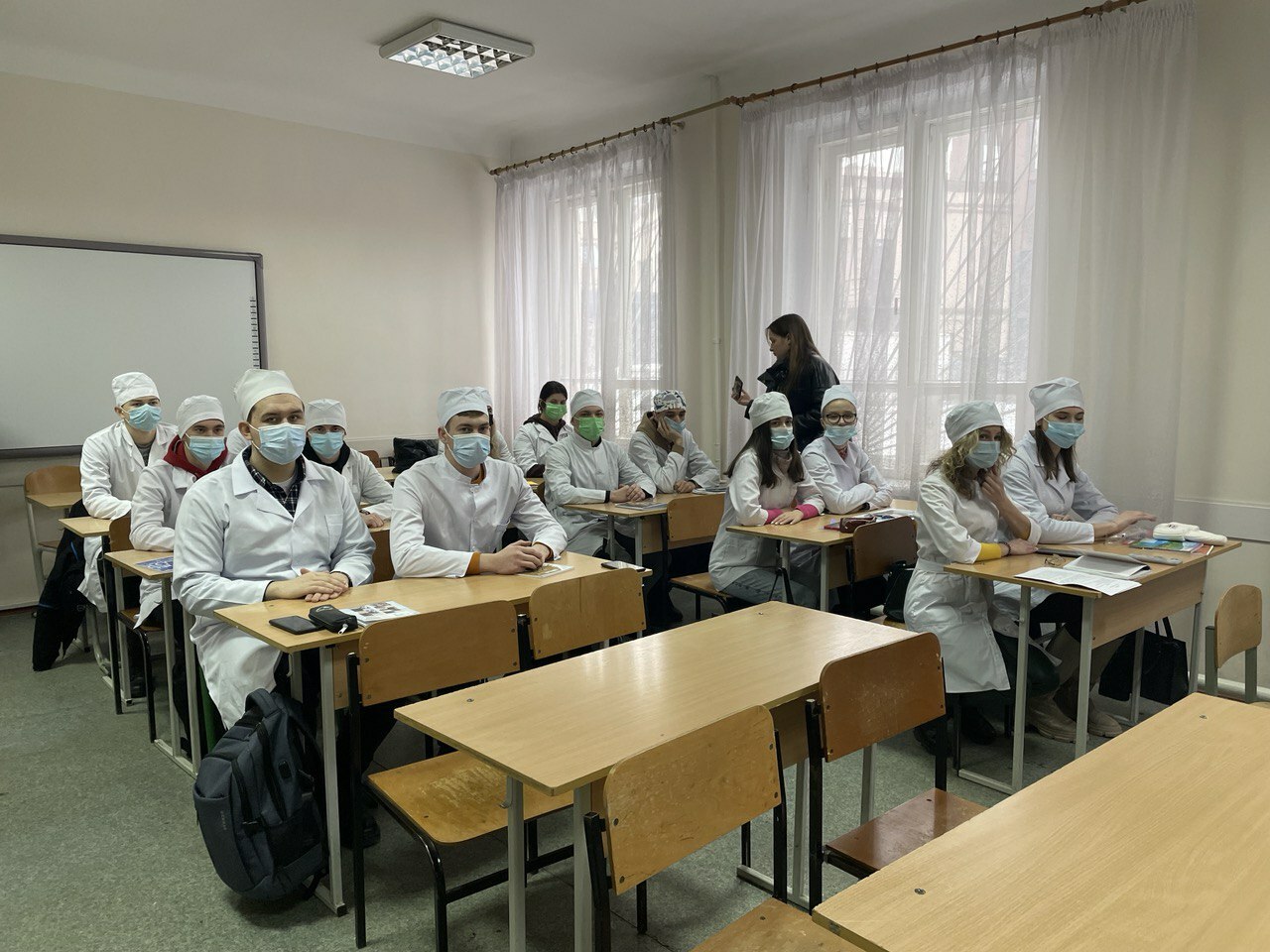 Studierende der Medizinischen Universität Luhansk in Riwne