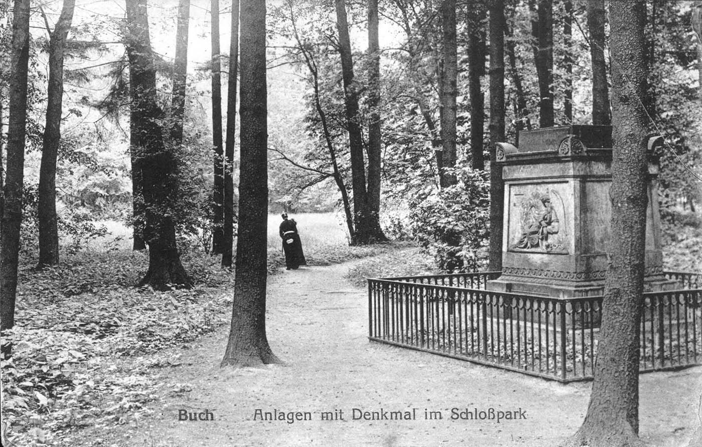 Gedenkstein für Julie von Voß
