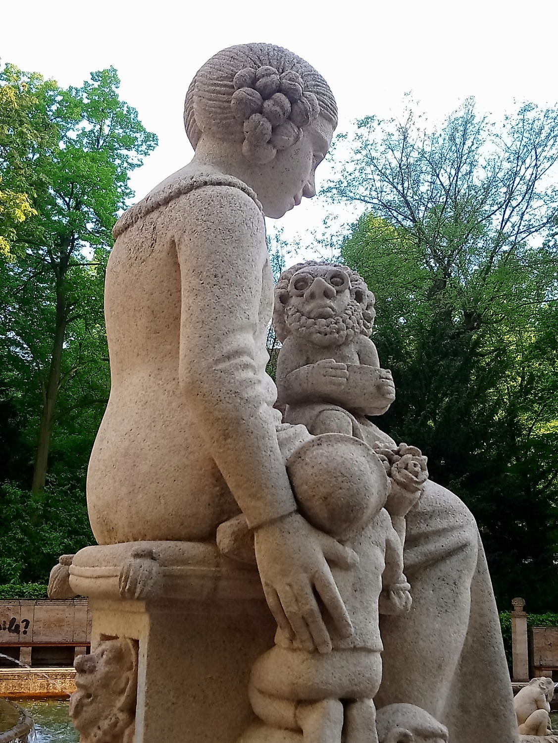 Erkennt Ihr den bekannten Berliner Maler Adolph Menzel in einem der Zwerge? Foto 2020