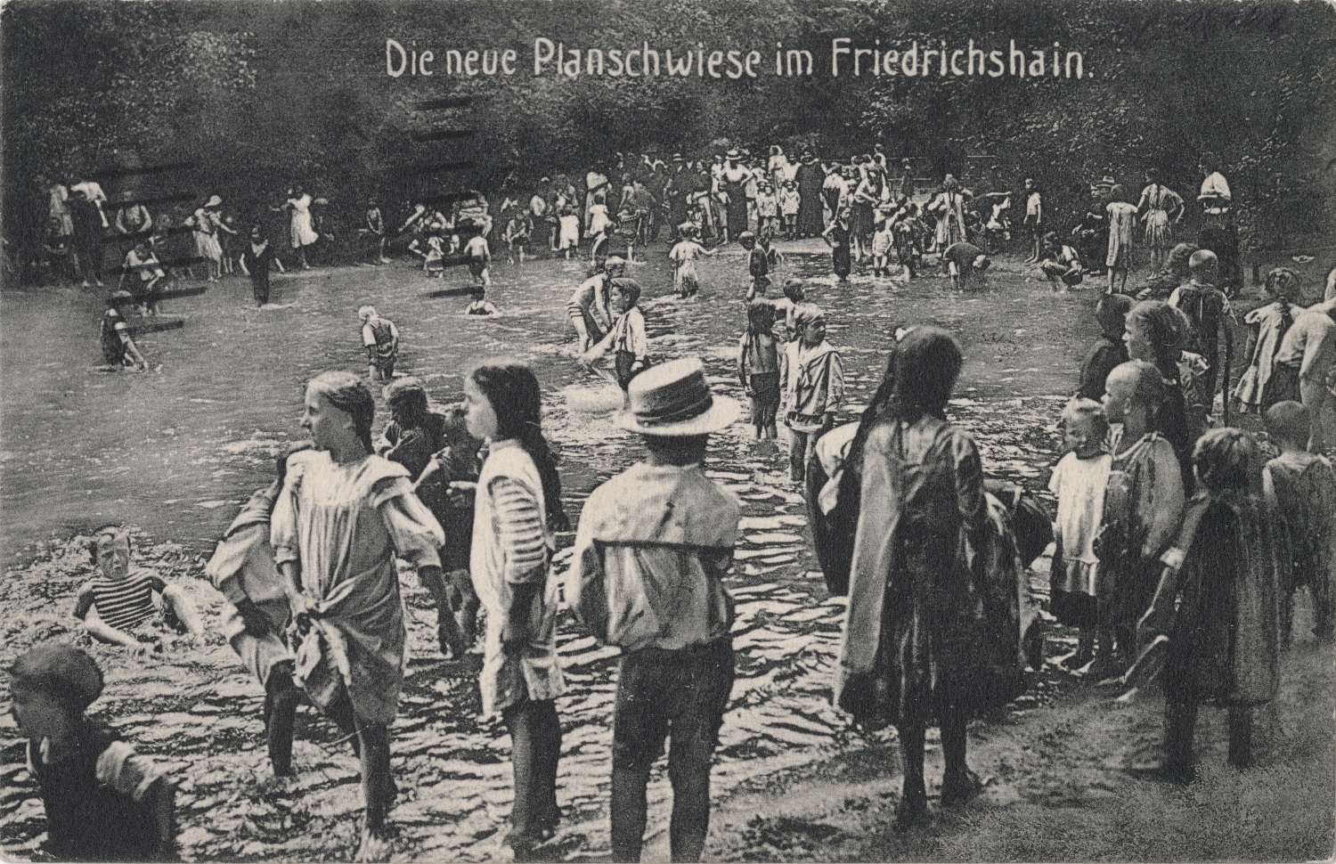 Historisches Foto von der Plansche im Neuen Hain