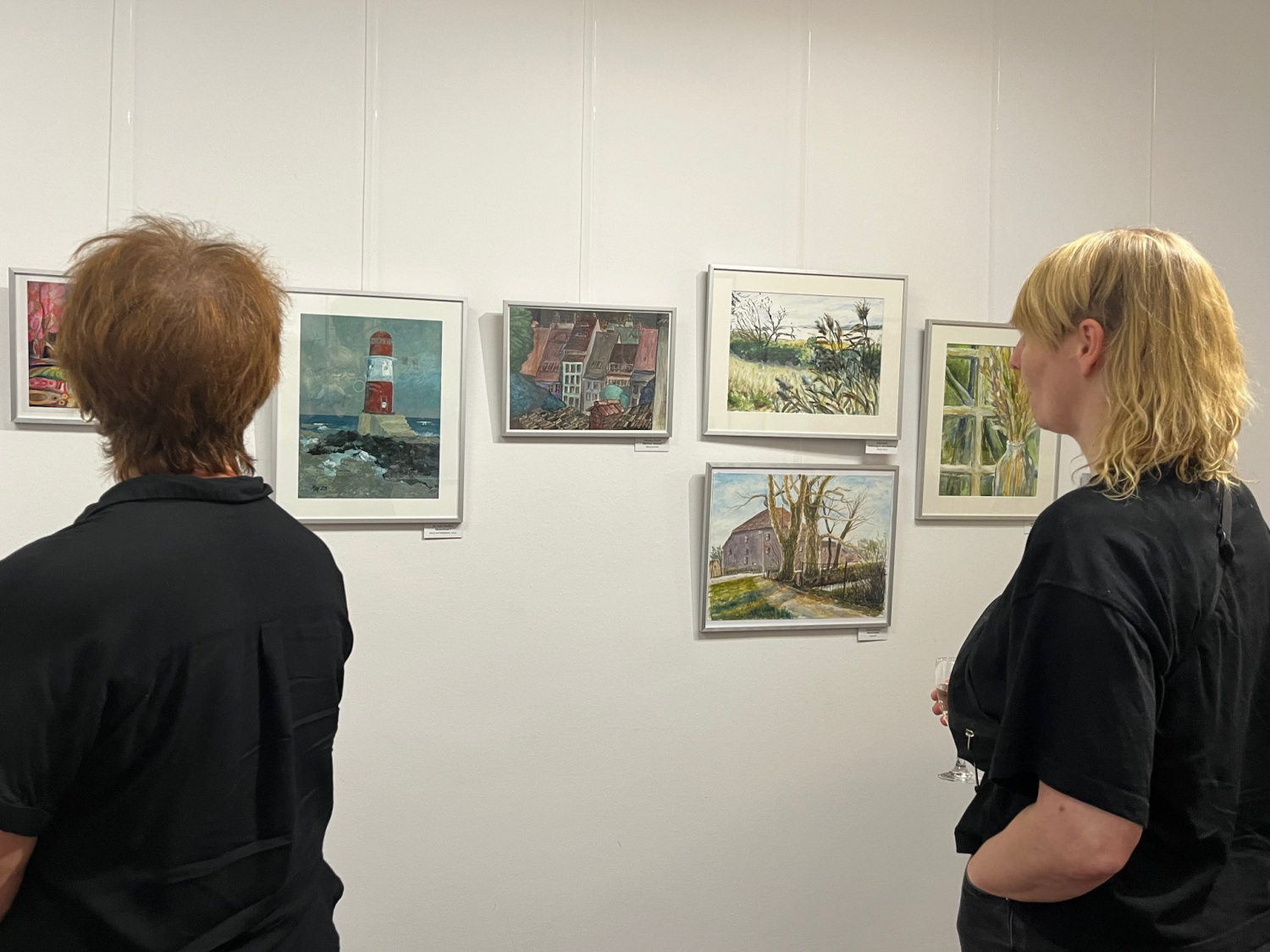 Die Ausstelllung zeigt Werke von 18 Kunstschaffenden