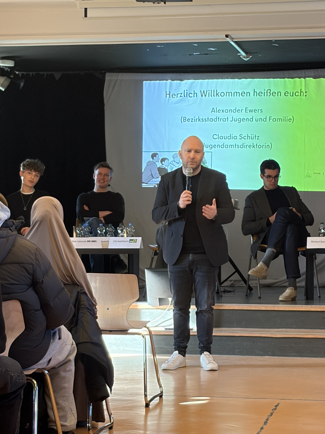 Begrüßung durch Bezirksstadtrat Alexander Ewers