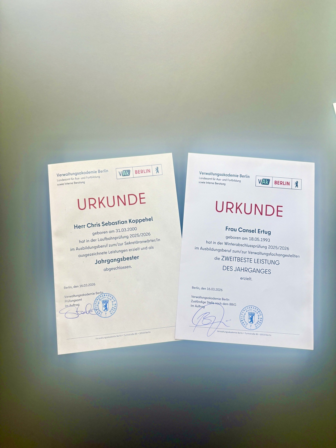 Ausbildungsurkunden