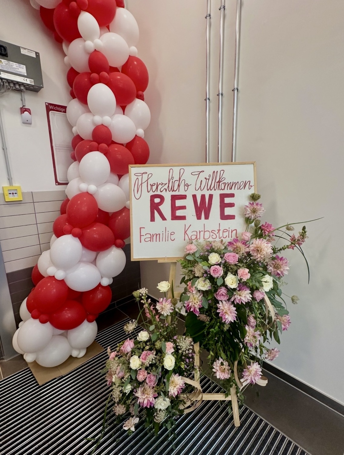Eröffnung Rewe Roedernallee