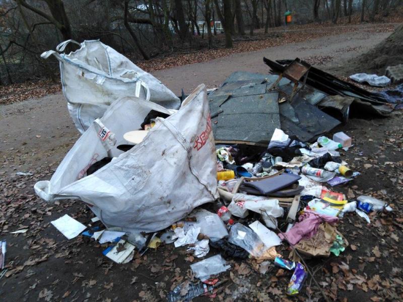 Flughafensee vor der Brücke zum Pils