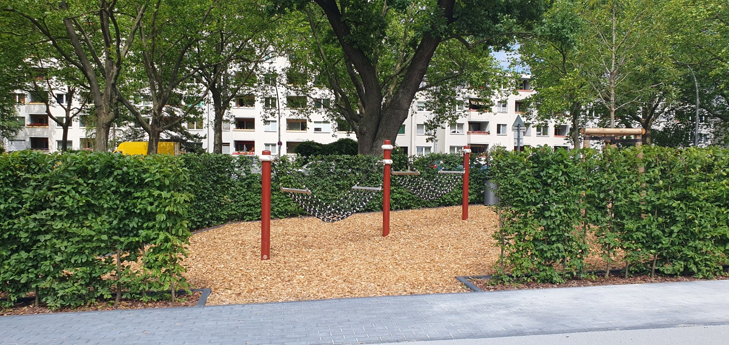 Fitnessplatz Roedernallee/Alt-Wittenau (3)