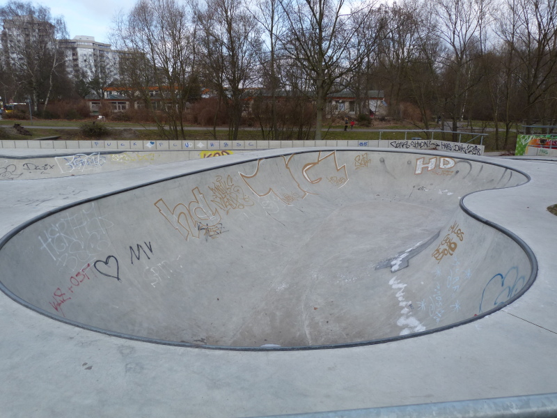 Skaterplatz Senftenberger Ring 2