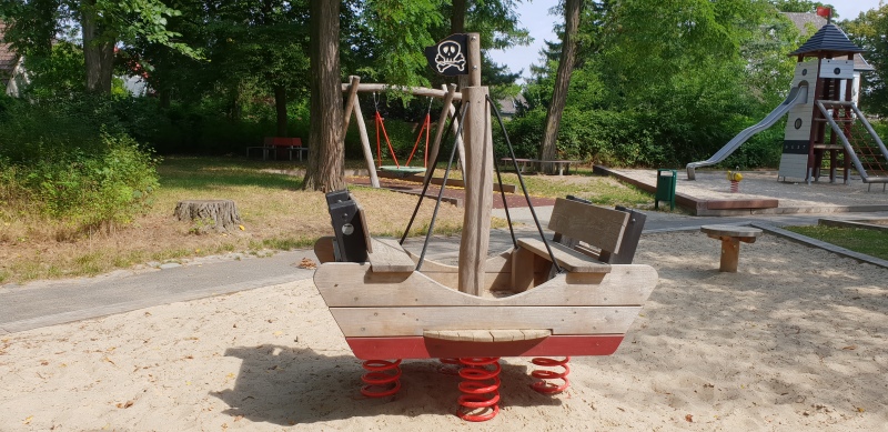 Spielplatz Almazeile 6