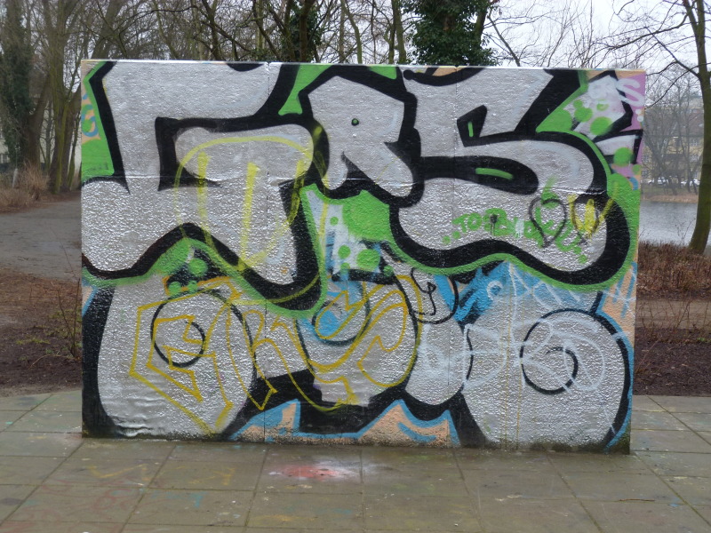 Spielplatz Am Breitkopfbecken 8