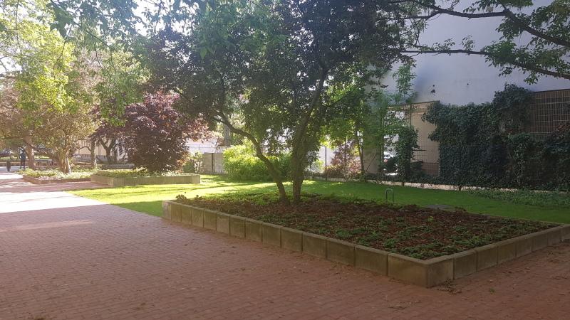 Spielplatz Amendestraße/ Hausotterstraße 6