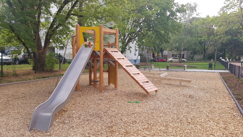 Spielplatz Amendestraße/ Raschdorffstraße 1
