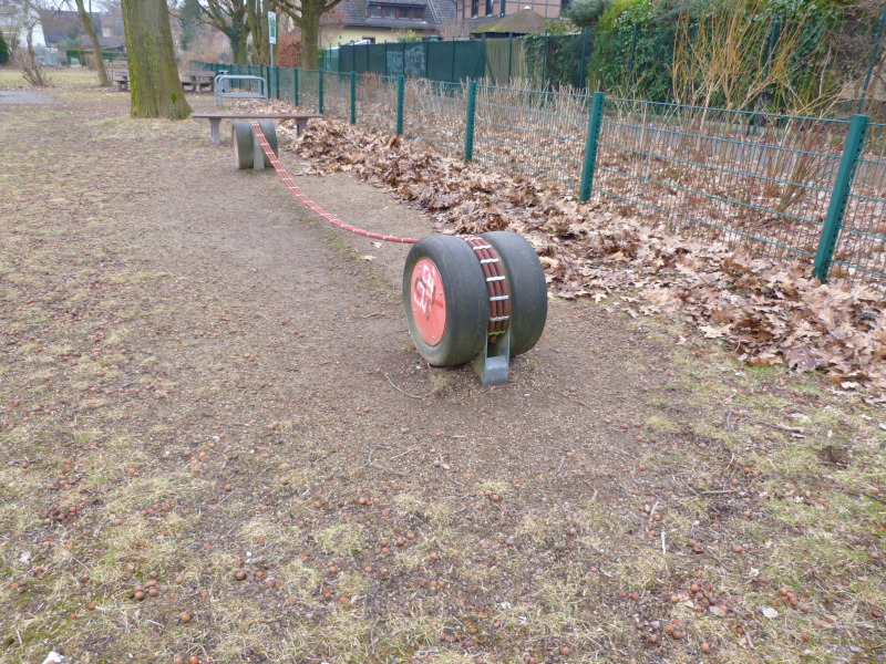 Spielplatz Borsigaue/ Miraustraße 3