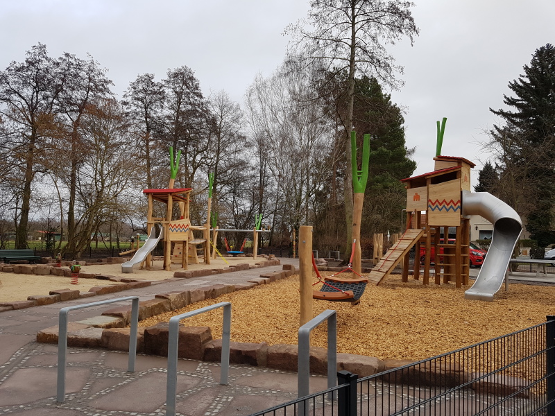 Spielplatz Büsumer Pfad 4