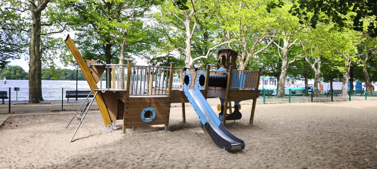 Spielplatz Greenwichpromenade 2