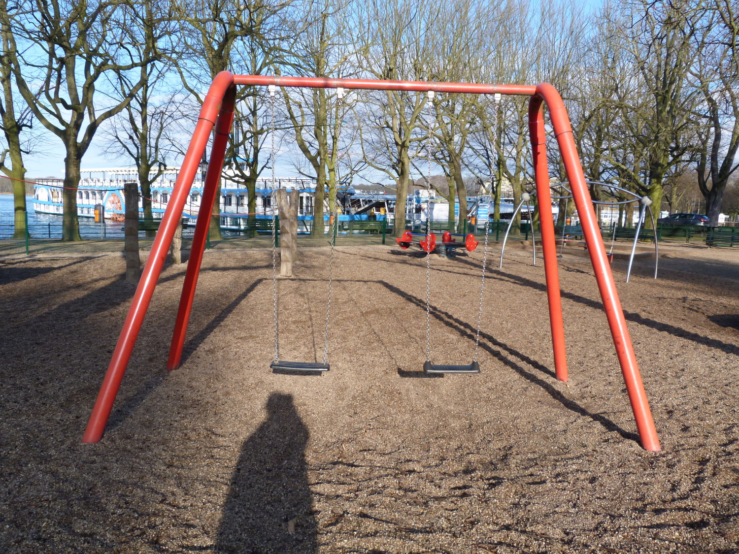 Spielplatz Greenwichpromenade 5