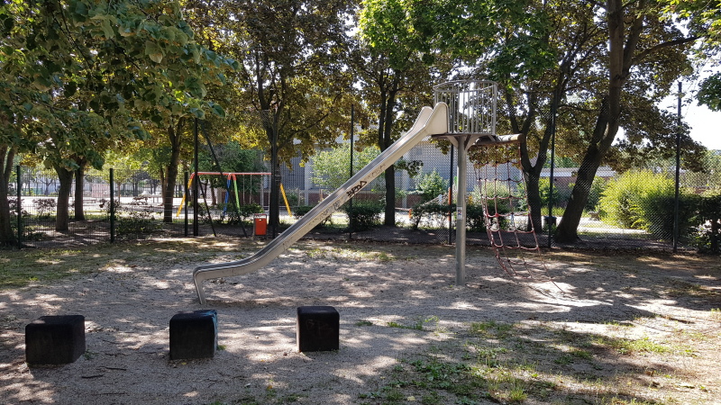 Spielplatz Lindauer Allee 59-61 2