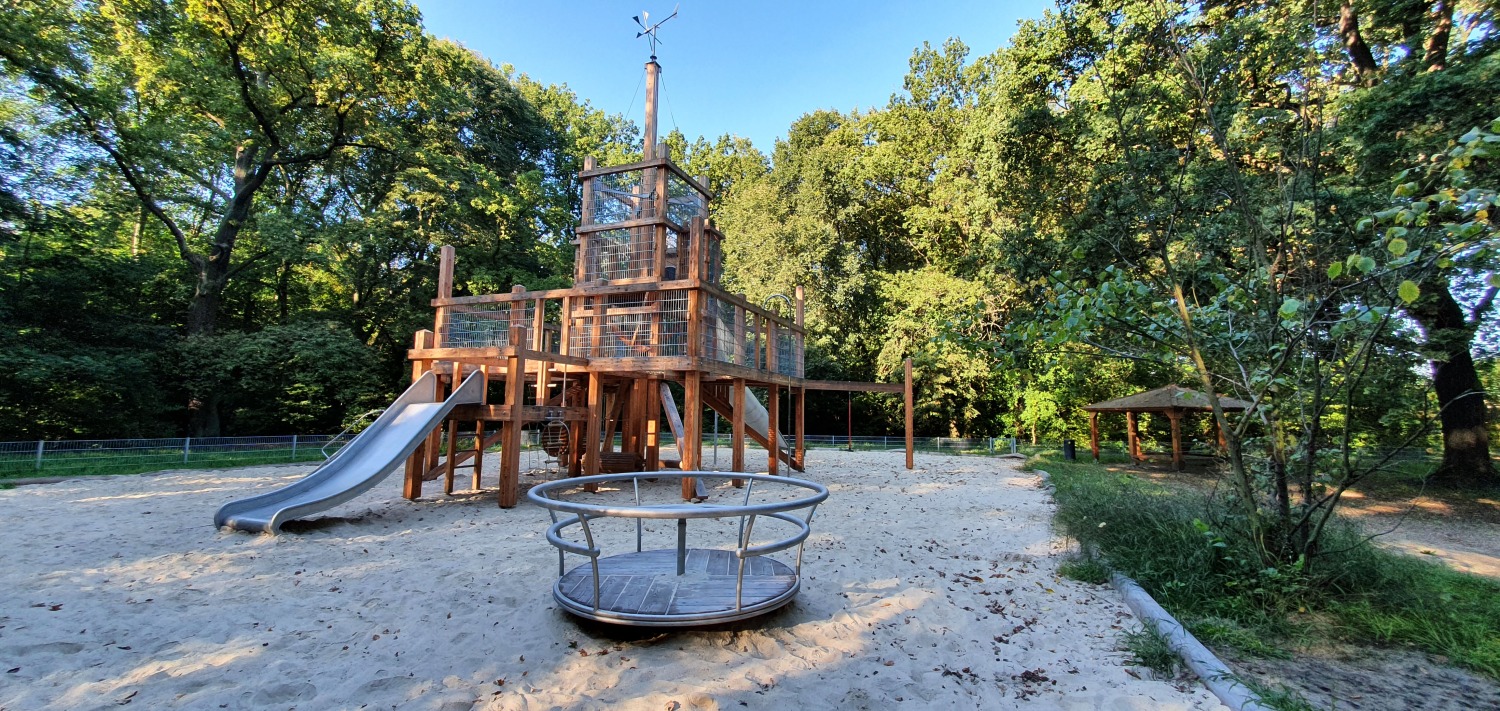 Spielplatz Mäckeritzwiesen 2
