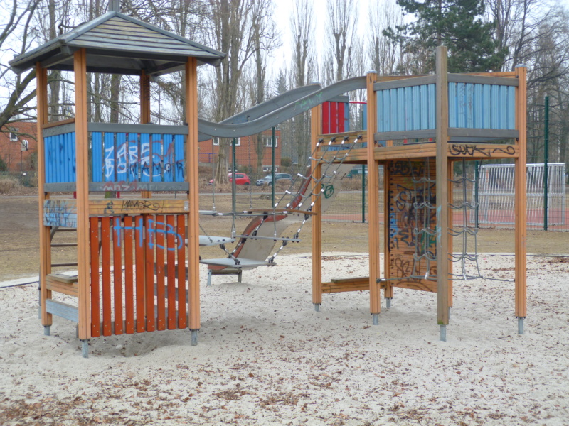 Spielplatz Ollenhauerstraße/ Kienhorstpark 2