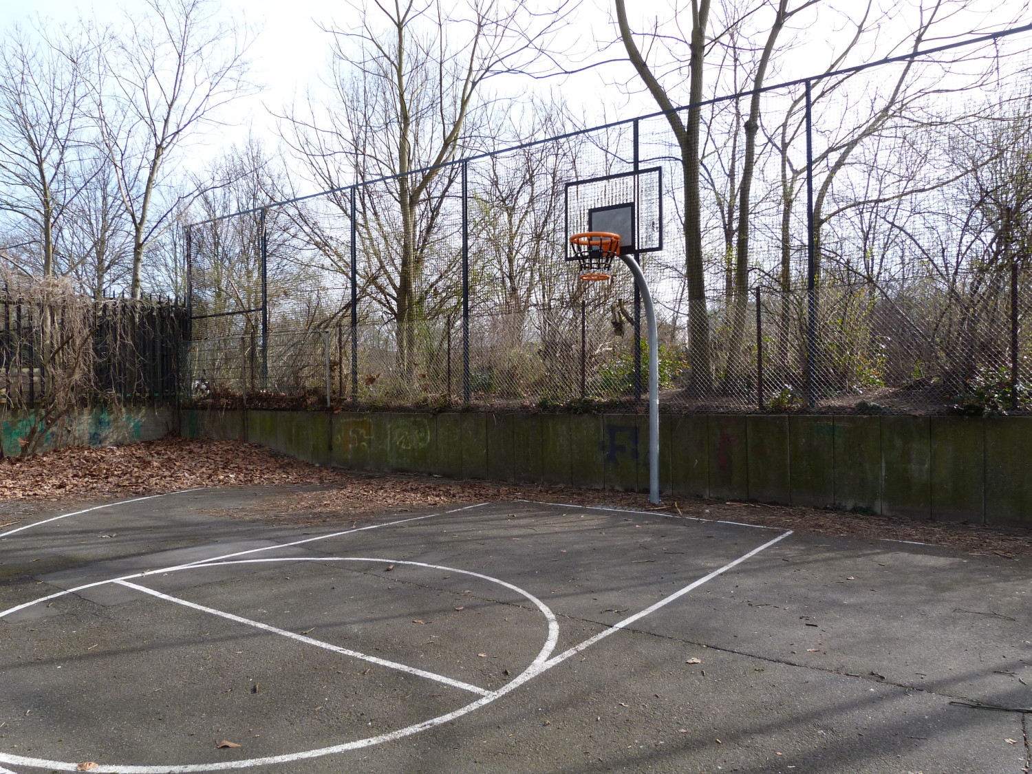 Spielplatz Rathauspromenade 8