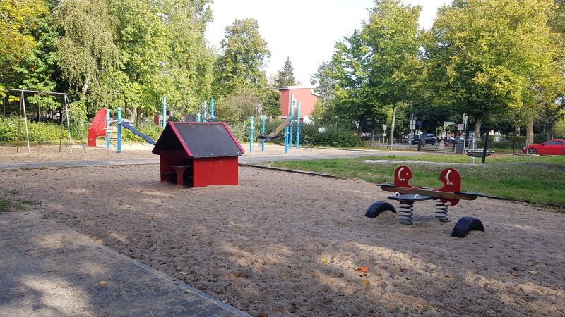 Spielplatz Reginhardstraße 5