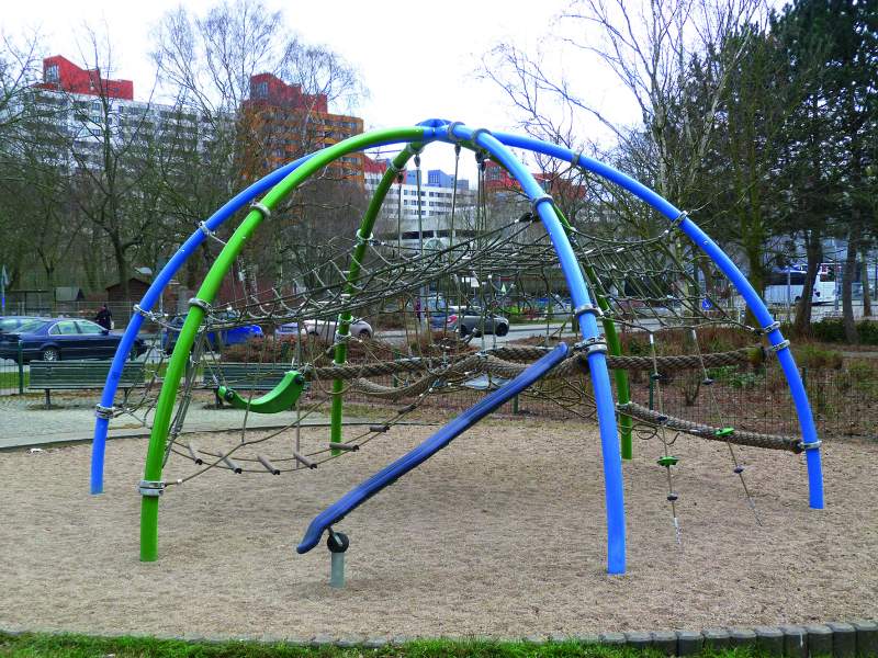 Spielplatz Senftenberger Ring 1