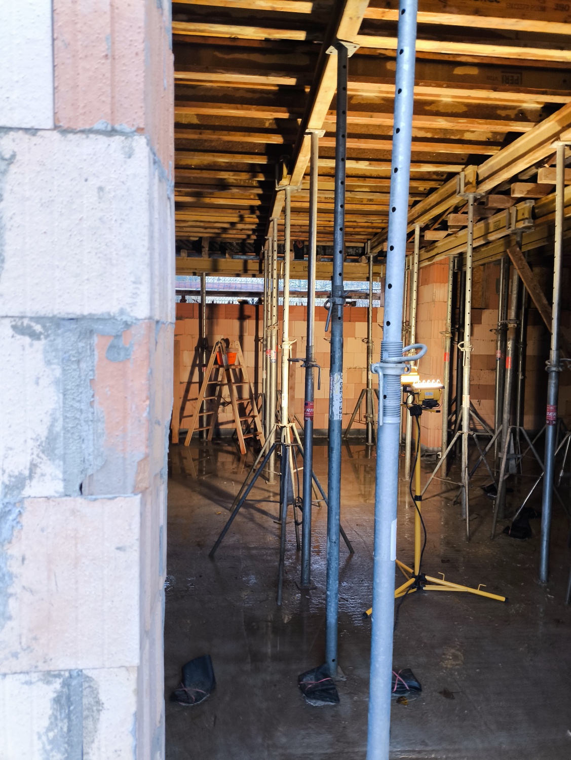 Baustelle Umkleidegebäude